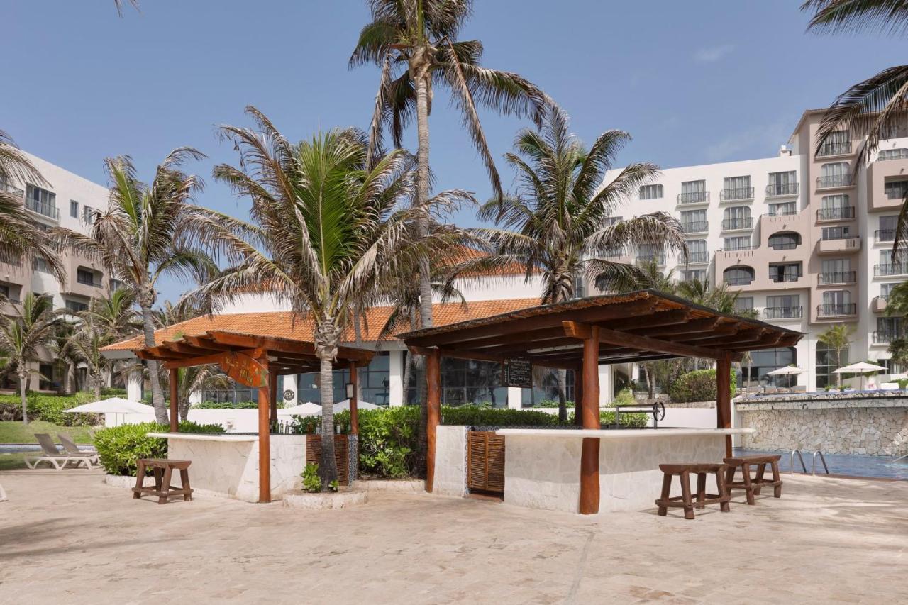 เฟียสตา อเมริกานา กอนเดซา กังกุน ออล อินคลูซีฟ Hotel แคนคูน ภายนอก รูปภาพ The beach at the hotel