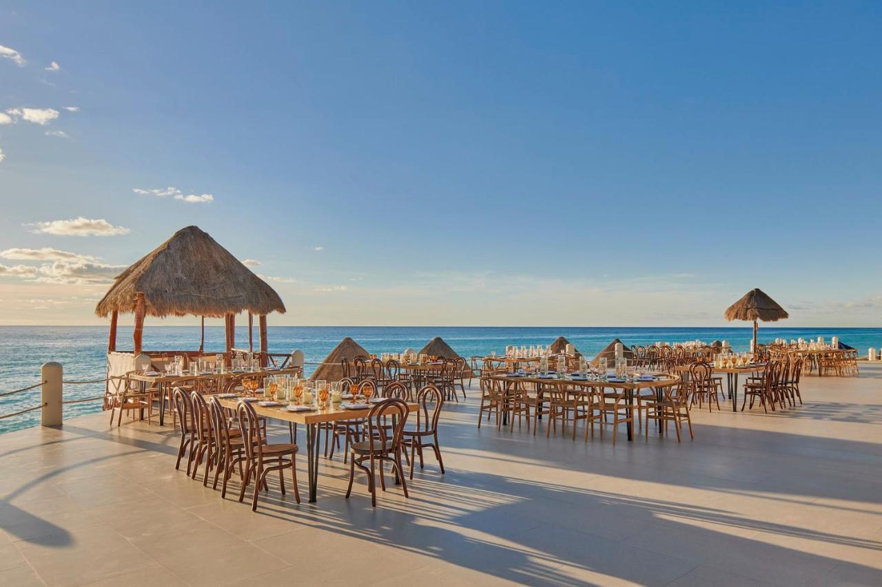 เฟียสตา อเมริกานา กอนเดซา กังกุน ออล อินคลูซีฟ Hotel แคนคูน ภายนอก รูปภาพ The beach at the resort